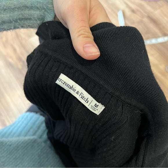 Abercrombie & Fitch Black Ribbed Knit Dress With Collar Short Sleeve Fitted - Picture 9 of 12